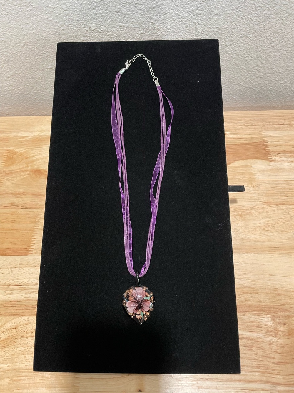 ❤️🔥3/$27❤️🔥 Necklace - Heart/Flower - Purple/Gold